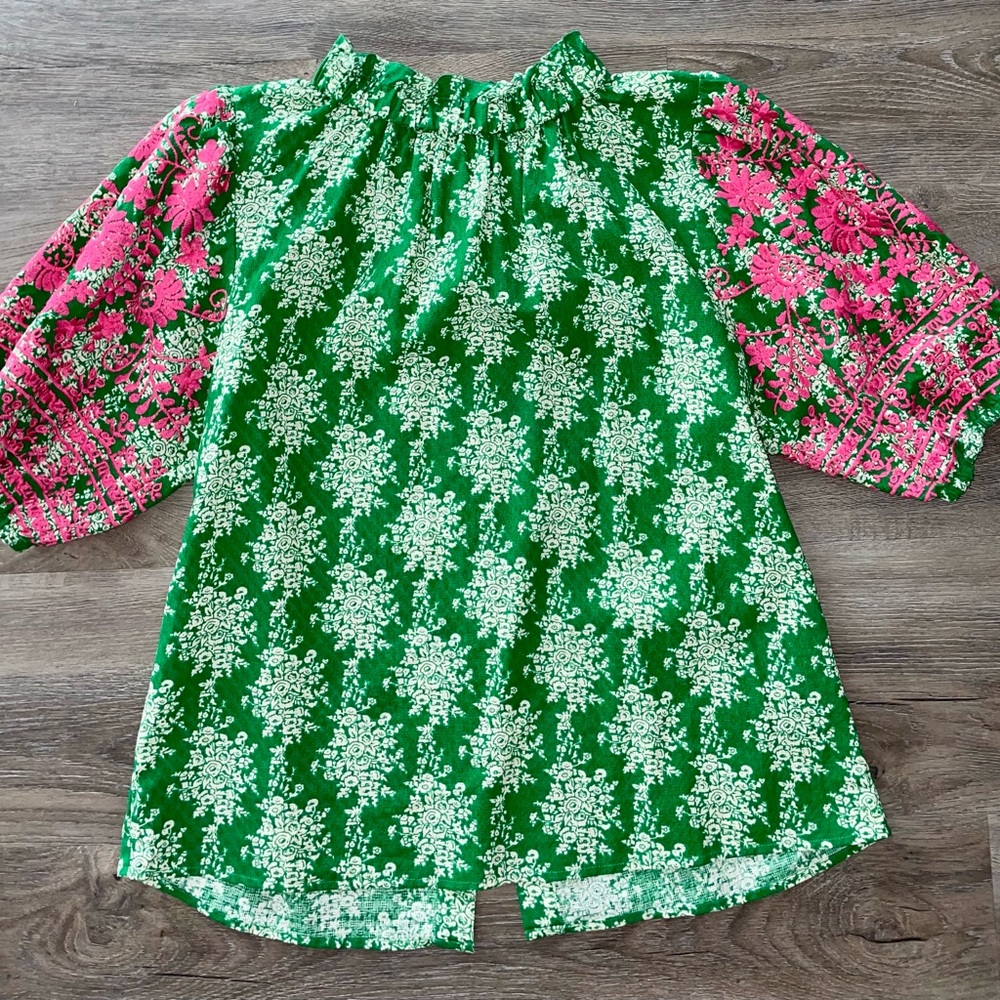 THML Green and Pink Floral Blouse